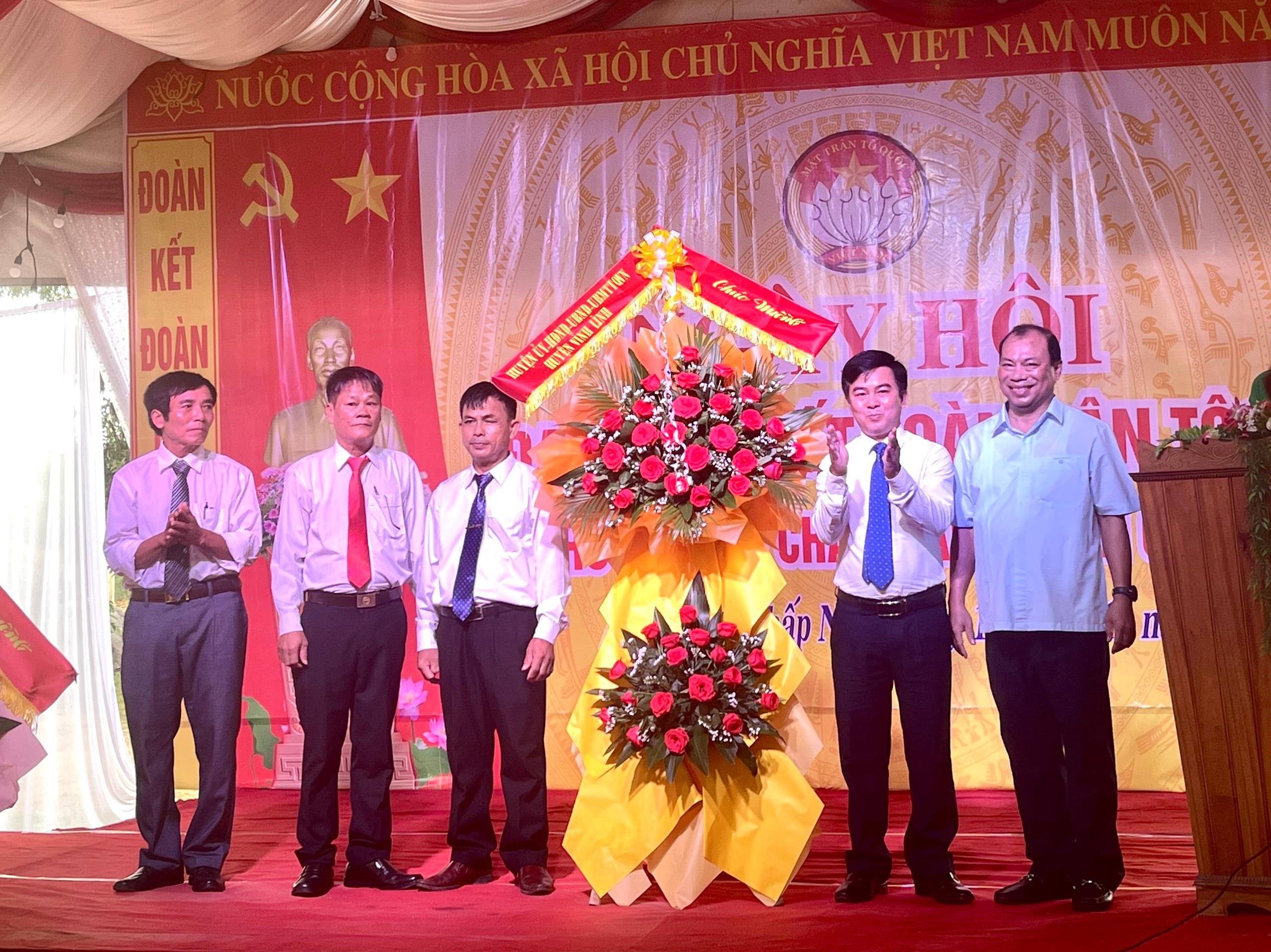 Khu dân cư thôn Chấp Nam tổ chức ngày Đại đoàn kết toàn dân tộc