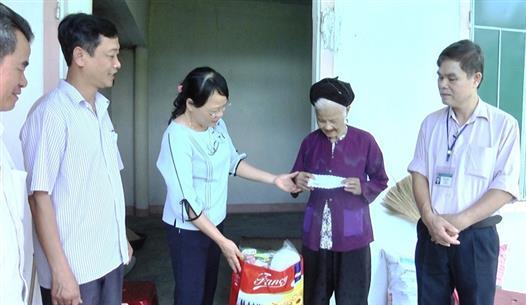 Vĩnh Chấp: Bảo trợ người cao tuổi có hoàn cảnh khó khăn